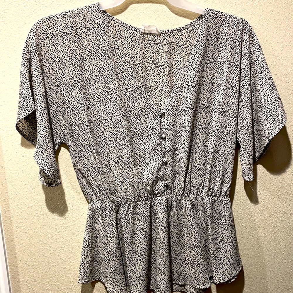Large blouse , stretchy around waist